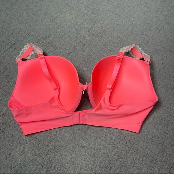 Victoria Secret’s Pink Push Up Bra Lace Trim 38D New - Picture 5 of 7